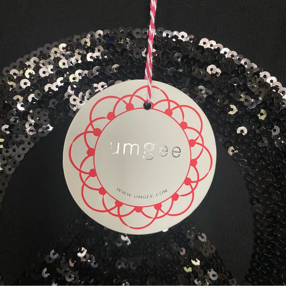 Umgee Black Short Sleeve Sequin Peace Sign Tee - Picture 6 of 7